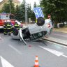 Nehoda na Pospíšilově třídě v Hradci / Foto: HZSHK