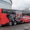 Klubový bus Mountfield HK / Foto: Twitter MHK