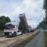 Na Gočárově okruhu probíhá pokládka asfaltu / Foto: ŘSD Královéhradecký