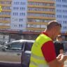 Strážníci a záchranáři zasahují na Benešově třídě / Foto: MPHK
