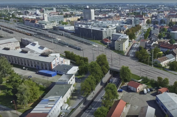 Vizualizace jižní části proměny hradeckého uzlu s podjezdem na Kukleny / Foto: archiv HKCITY