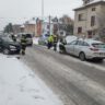 Nehoda v ulici Veverkova, střet dvou osobních aut / Foto: HZSHK