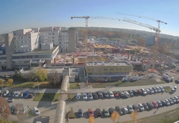 Pohled na rozestavěný pavilon chirurgie / Foto: FNHK
